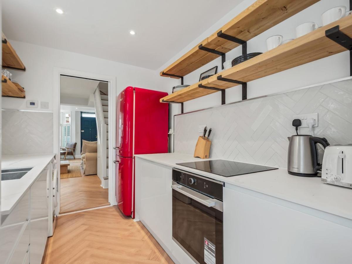 Pass The Keys 3 Bed Scandi Heaven Minutes From The Beach Whitstable Eksteriør bilde