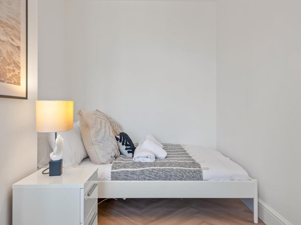 Pass The Keys 3 Bed Scandi Heaven Minutes From The Beach Whitstable Eksteriør bilde