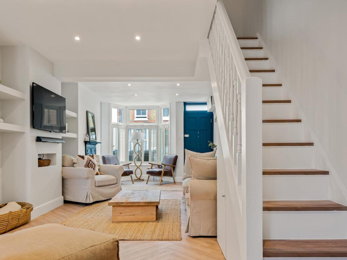 Pass The Keys 3 Bed Scandi Heaven Minutes From The Beach Whitstable Eksteriør bilde