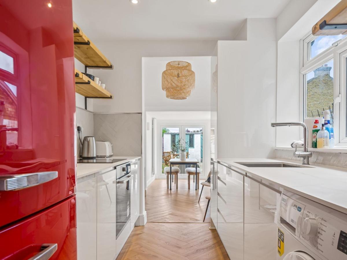 Pass The Keys 3 Bed Scandi Heaven Minutes From The Beach Whitstable Eksteriør bilde